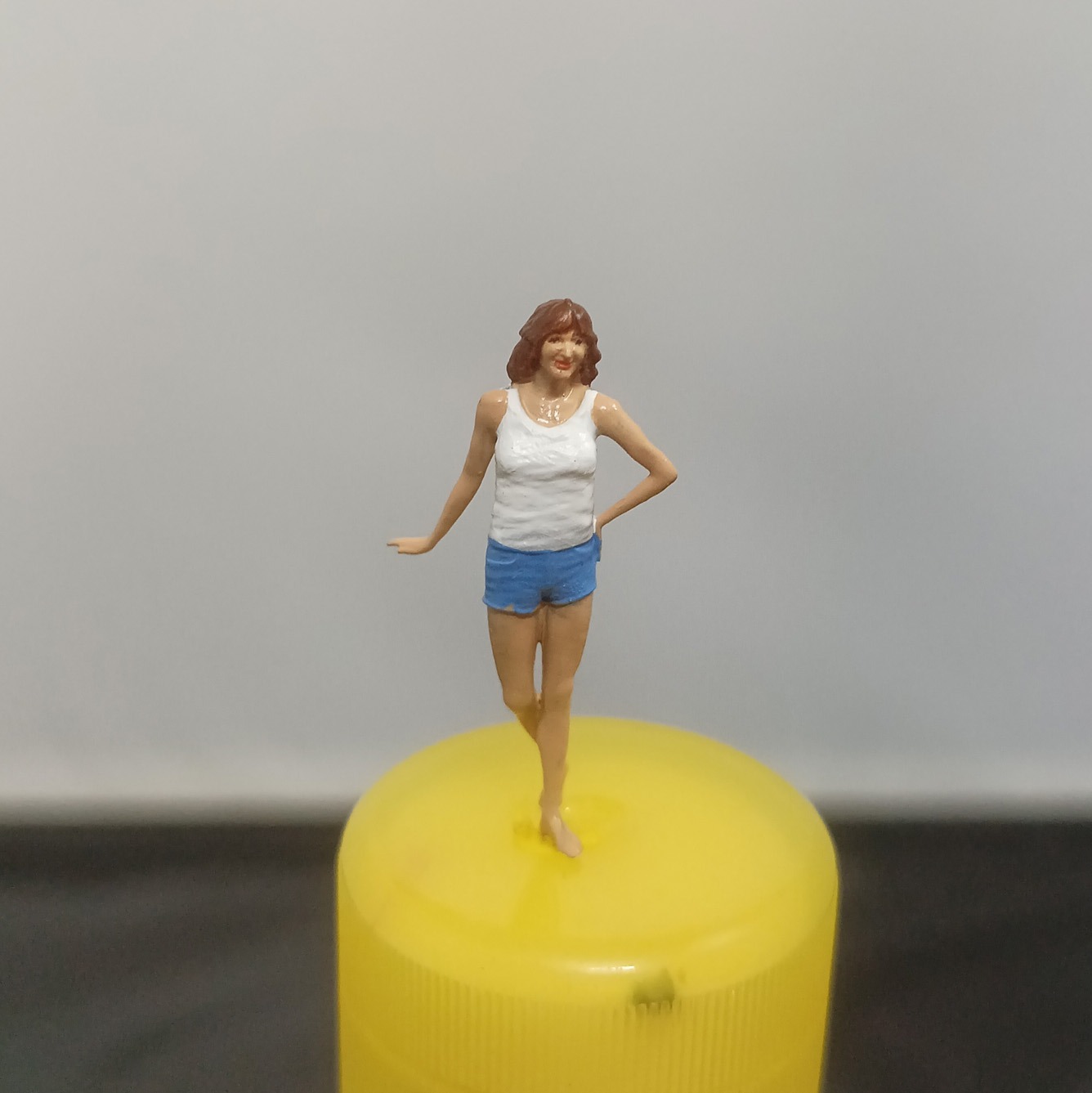 Scale 1:64 Girl Miniature