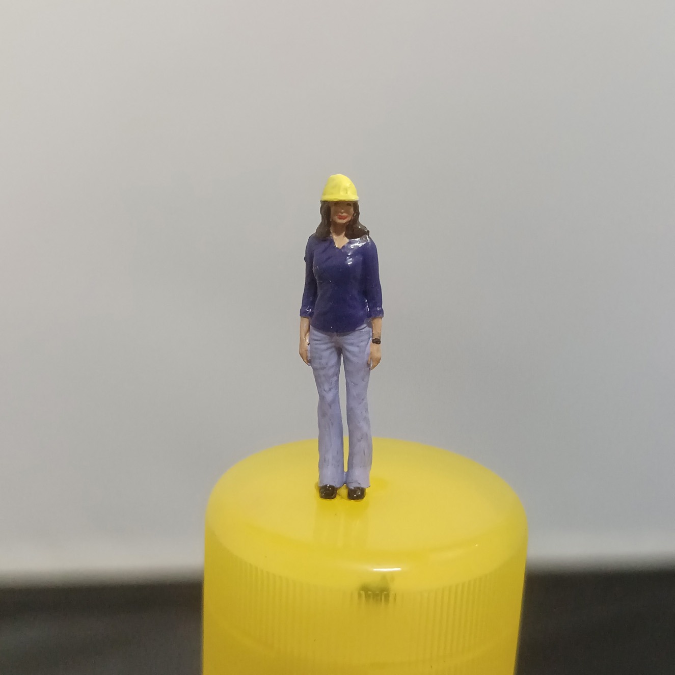 Scale 1:64 Girl Miniature