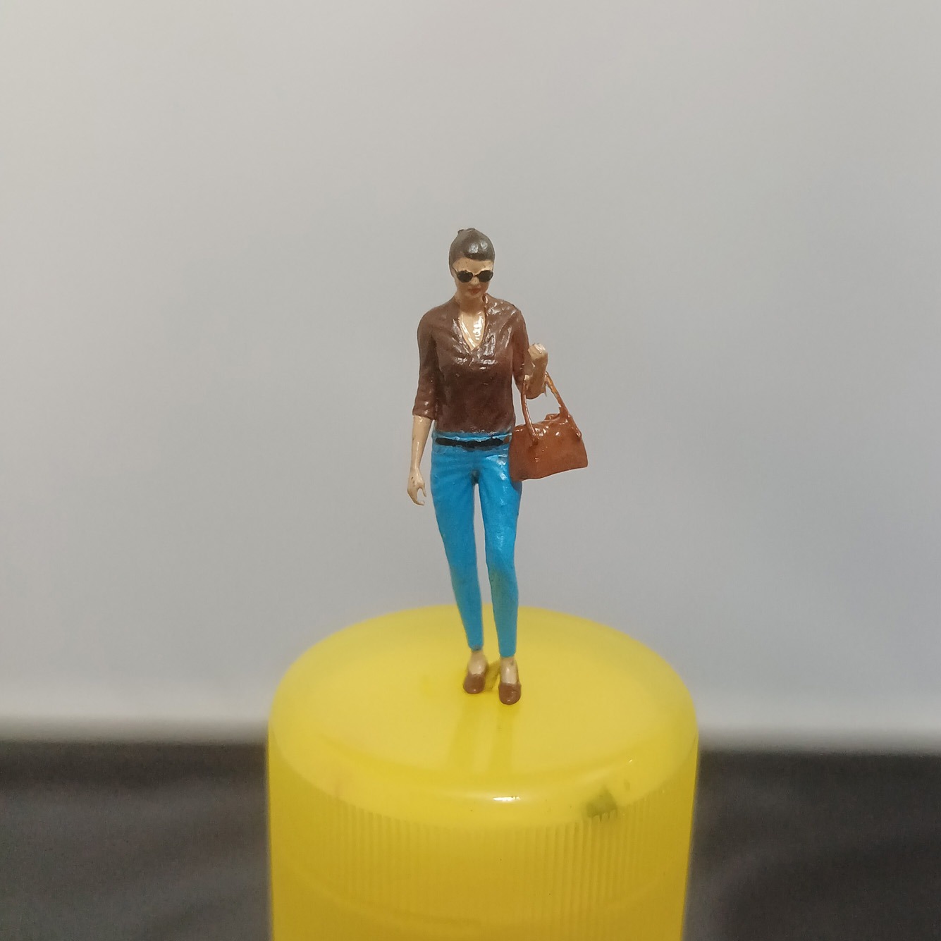 Scale 1:64 Girl Miniature