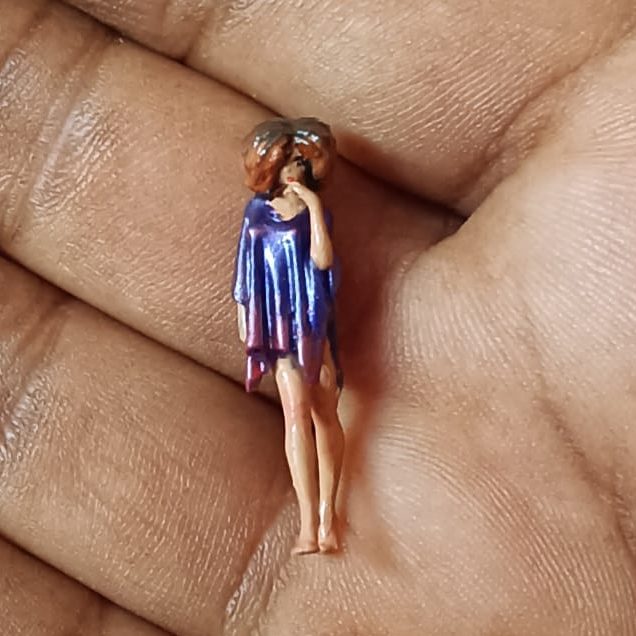 Scale 1:64 Girl Miniature
