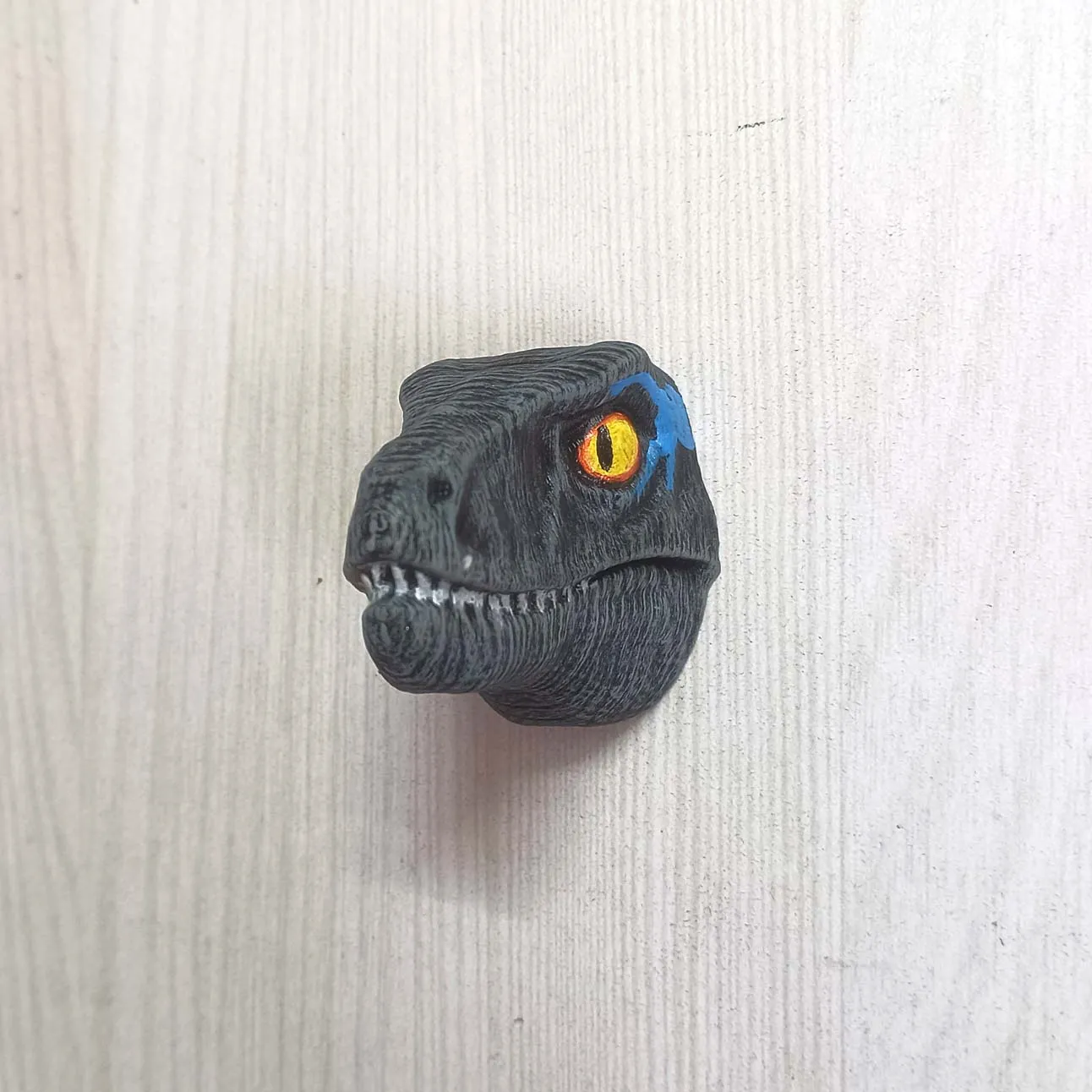 3D Magnet Blue Dinosaur Velociraptor Jurrasic Movie