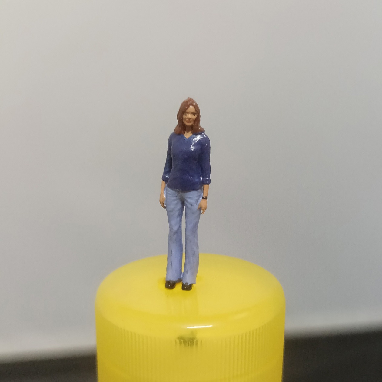 Scale 1:64 Girl Miniature