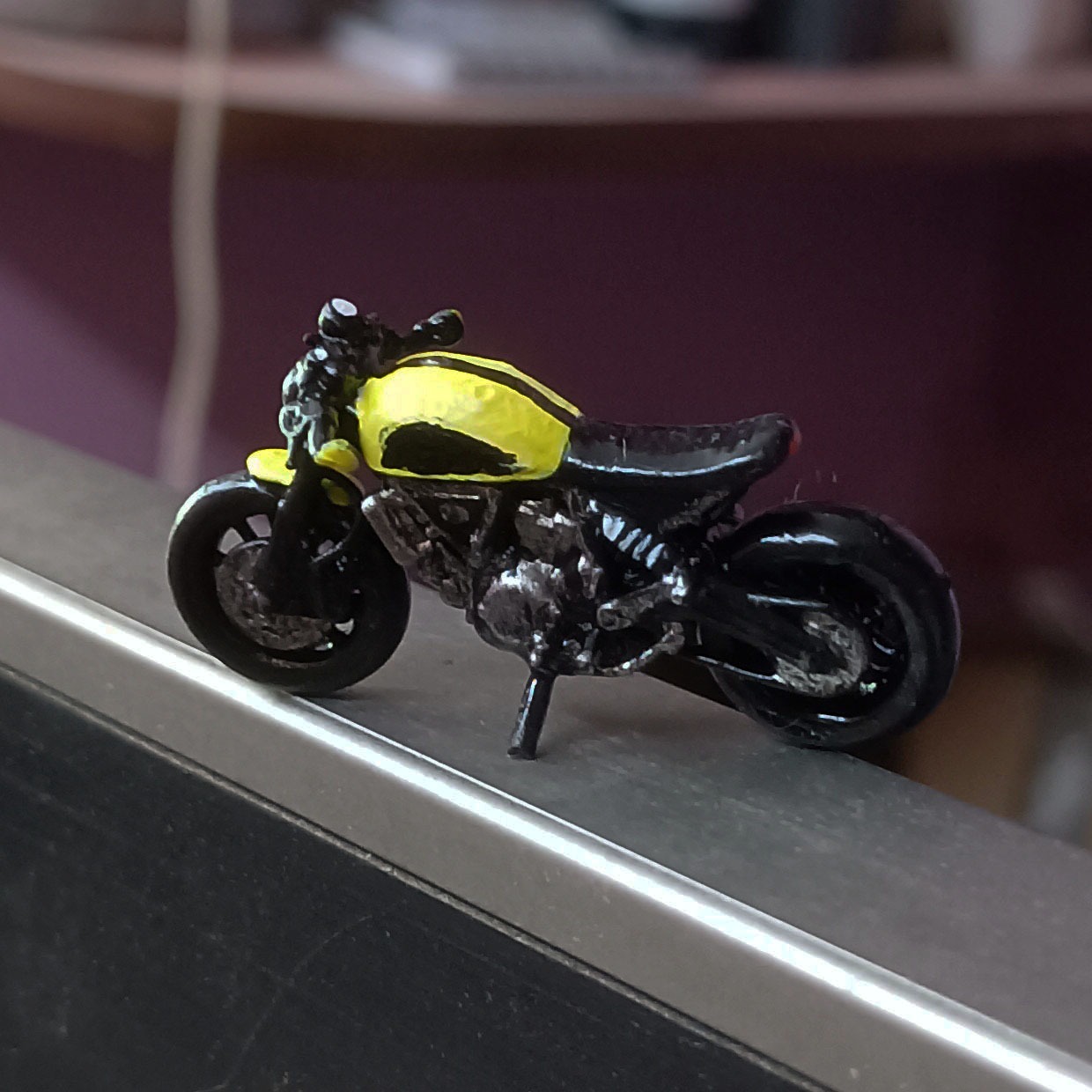 Ducat Bike Racing Motorcycle Scale 1:64