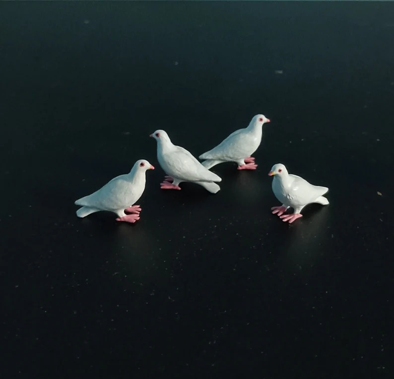 Scale 1:12 Lot4 Miniature White Dove Pigeon
