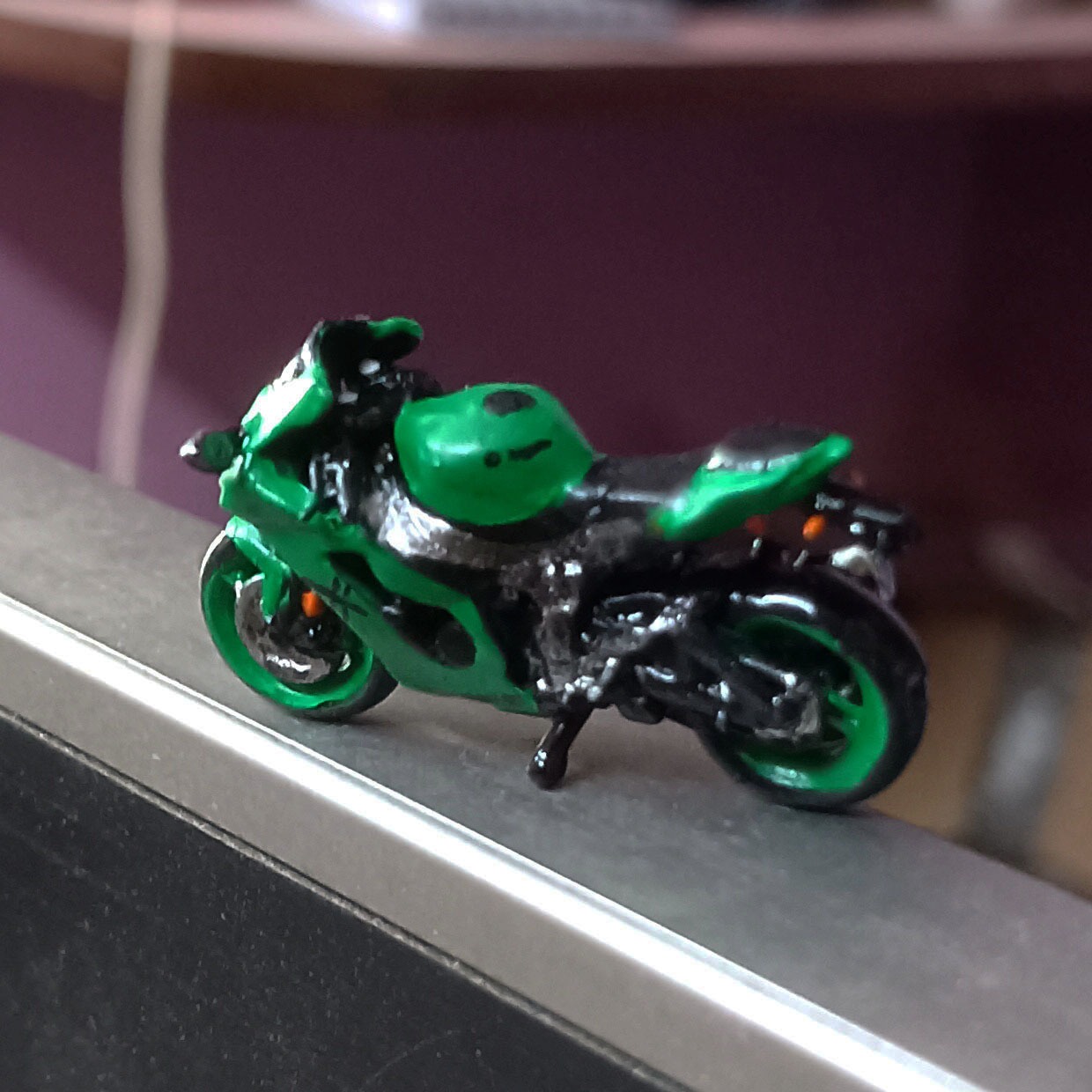 Ninja Bike Racing Motorcycle Scale 1:64