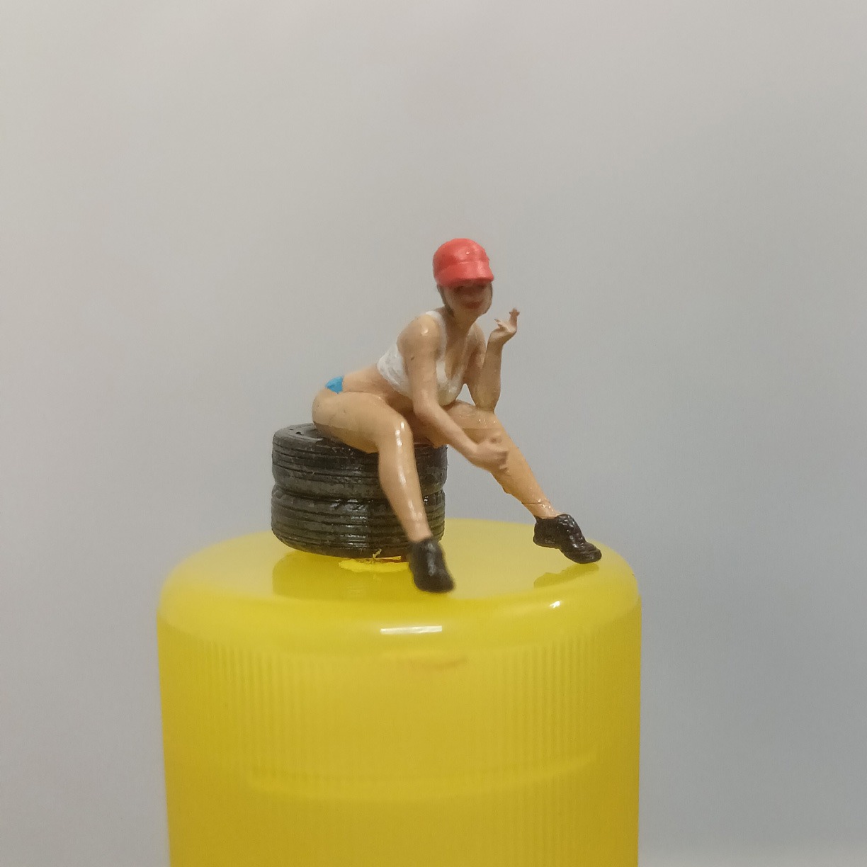 Scale 1:64 Girl Miniature