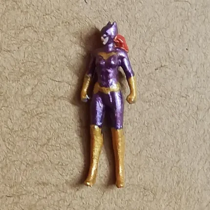 Scale 1:64 Movie Comic Mask Girl Miniature