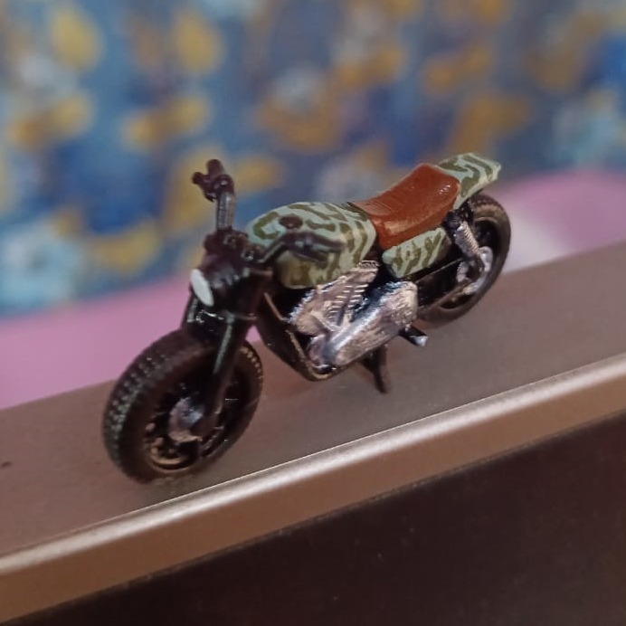 Scrambler Bike Racing Motorcycle Scale 1:64